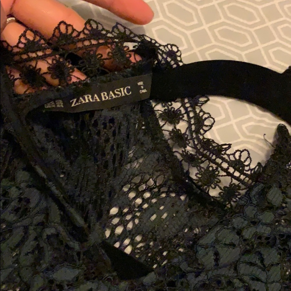 Dress - Picture 7 of 8